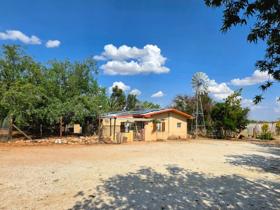 3 Bedroom Property for Sale in Cillie Northern Cape
